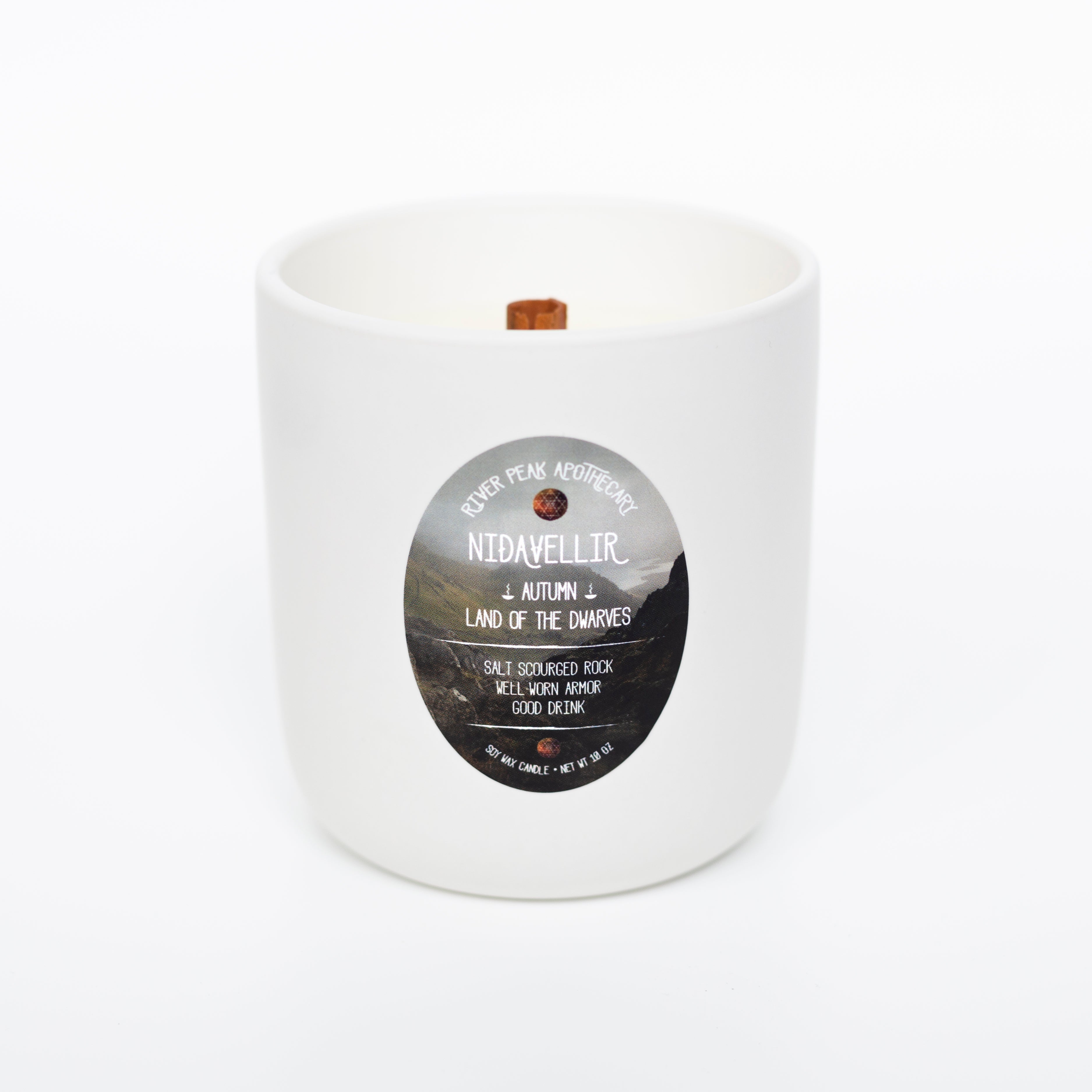 Nidavellir Wood Wick Candle • Autumn